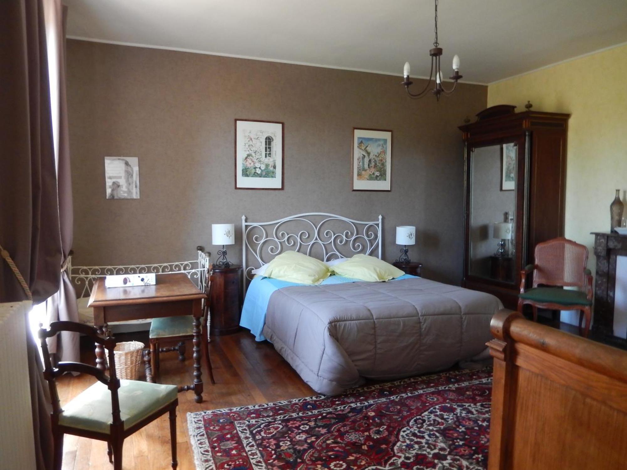 Chambres D'Hotes - Domaine Des Perrieres Crux-la-Ville Δωμάτιο φωτογραφία