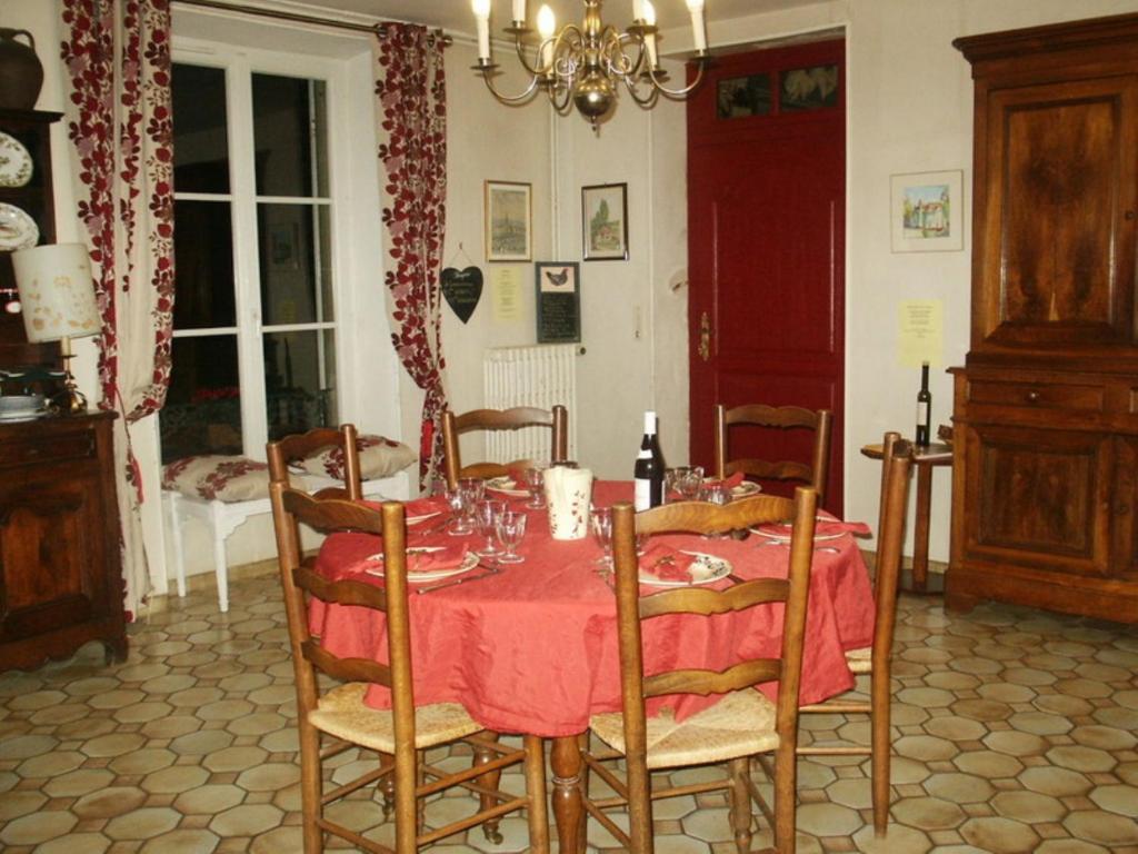 Chambres D'Hotes - Domaine Des Perrieres Crux-la-Ville Εξωτερικό φωτογραφία